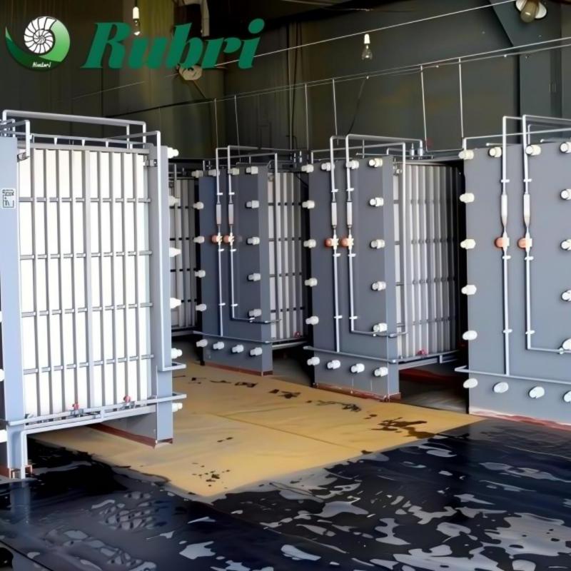Eletrodialisador industrial de alta eficiência para dessalinização de água e concentração de soluções.